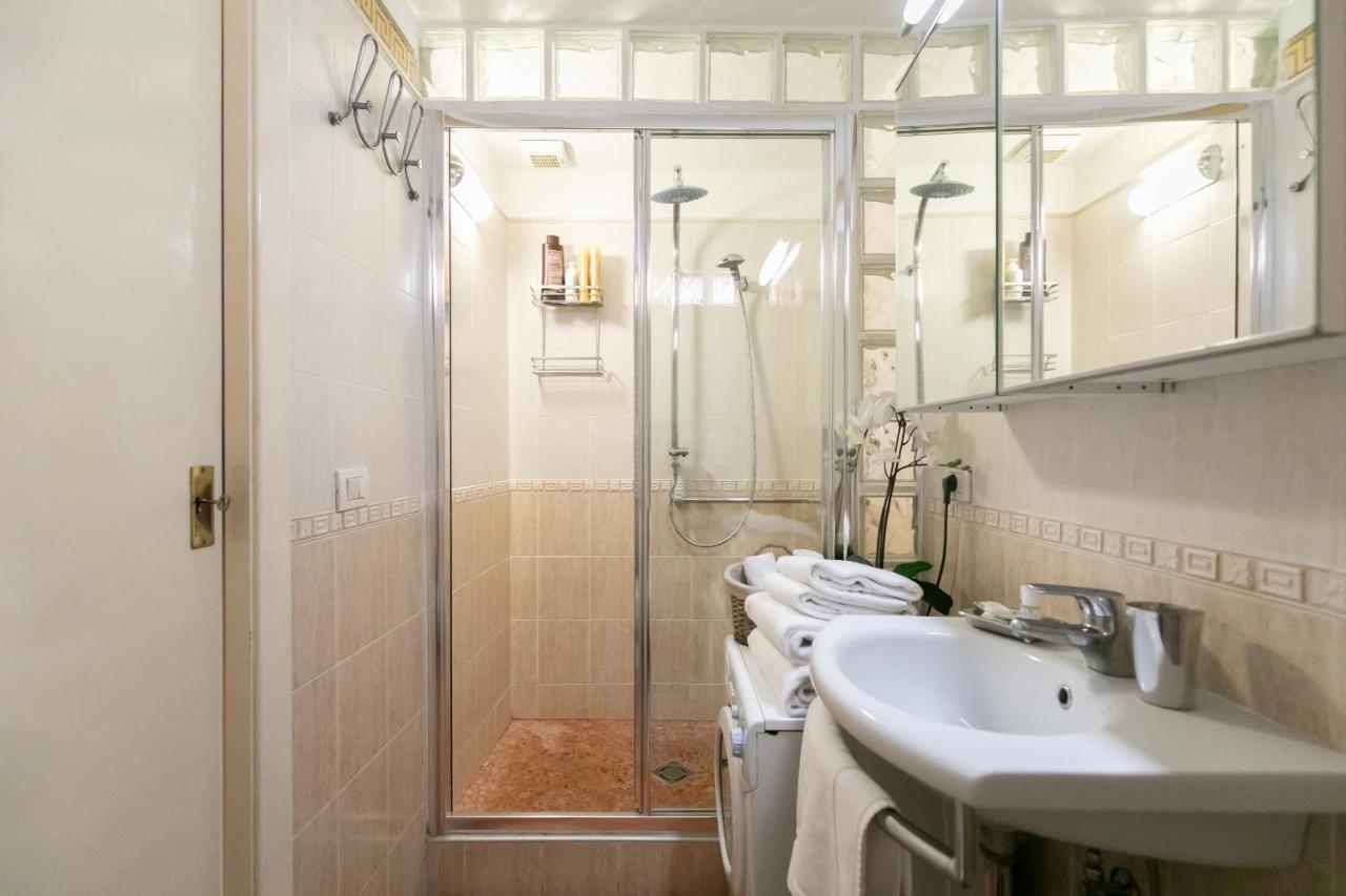 Monti Romantic Sunshine Maisonette Eksteriør bilde